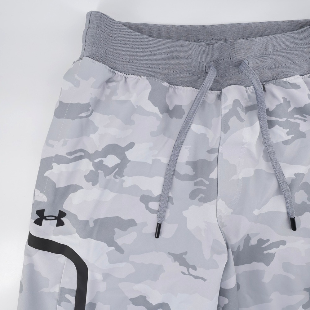 Under Armour Camo Tapered Jogger Pants Light Grey Mens Medium - Inseam 32"
